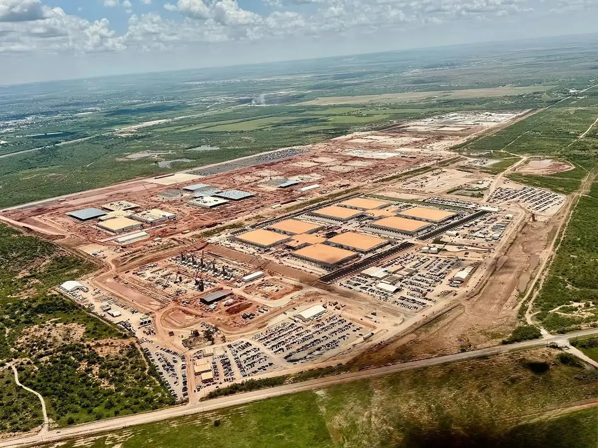 Aerial view of a huge data-centre construction site on flat Texas land